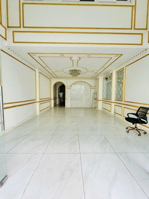 cho thuê nhà phố thương mại cityland mặt tiền trần thị nghỉ (5 tầng lầu 5x20) máy lạnh