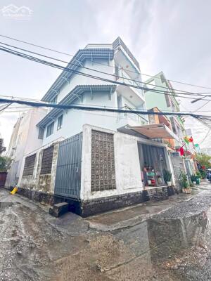 HÀNG HOT! Nhà 3 tầng mặt tiền hẻm xe hơi Bùi Văn Ba, Quận 7