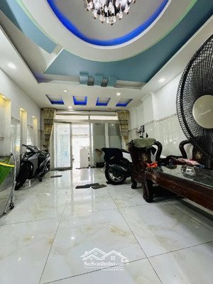 mặt tiền bùi thế mỹ -ngang 5 hiếm có 5 btct dòng tiền 30tr/tháng chỉ 17 tỷ