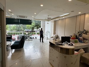 vip-bán nhà mặt phố trần vỹ, cầu giấy , giá 90 tỷ, dt 120m2/10 tầng/mt 8m, đường 40m, dòng tiền.