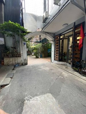 chủ ngộp bank, giảm chào 300tr còn 14tỷ2, thái hà-ngõ ô tô tránh