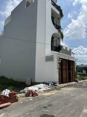 đất ngộp 1/ phan văn hớn khu vip 5x25 full thổ giá 3 tỷ 2, đường nhựa 6m gần chợ bà điểm, shr