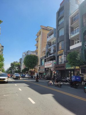 bán nhà mt võ văn tần p5 quận 3 đoạn 2 chiều,dt: 7,5x13m 4 tầng thang máy, pháp lý chuẩn, chỉ 65 tỷ