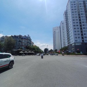 bán nhà ngang khủng 12m - đ. hoàng trọng mậu - p. tân hưng - quận 7 - sổ hồng riêng - chỉ 38 tỷ