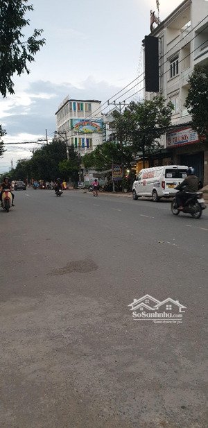 nhà nguyễn thị tầng, 4 tầng, dtsd 126 m2, nhỉnh 7 tỷ, nhà mới vào ở ngay.