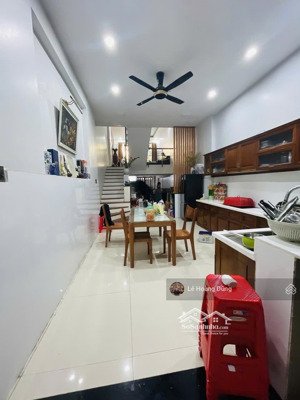 bán nhà hẻm 496, quang trung , nội thất gỗ đỏ, 80m2x4tx8,2 tỷ,0989131829