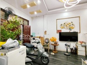 ngon! bán nhà võ chí công, tây hồ, sát phố ô tô, nhà dân xây, 2thoáng, 56m2, 5t, mt 8m. giá 10.5 tỷ