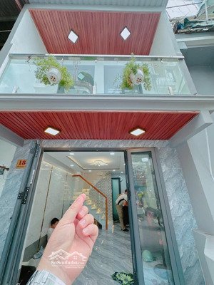 chính chủ nhờ đăng tin bán nhà mặt tiền 184 trần văn đang, quận 3