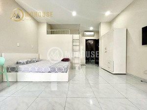 trống sẵn studio ban công 40m2 có gác lửng thoáng sáng cả ngày ngay huỳnh văn bánh, q.phú nhuận
