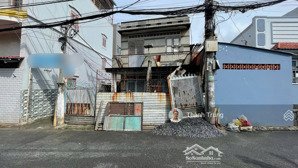 4,2 tỷ sở hữu ngay căn nhà 1 trệt 1 lầu mặt tiền đường số 8, gần chùa vạn đức. 66m2 giá rẻ