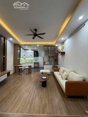 đại mỗ nhà đẹp ở ngay full nội thất ô tô đỗ cửa giá đầu tư.