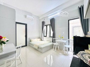 căn hộ full nội thất có ban công rộng ở trịnh đình trọng phường hoà thạnh gần đại học văn hiến