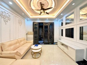 hiếm! bán nhà pháo đài láng, đống đa-ngõ thông-kinh doanh-nội thất đẹp-35m2 -5tầng-mt 4.2m -8.9 tỷ