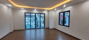 siêu phẩm ba đình song sinh tuyệt đẹp lô góc ngõ thông - ô tô tránh vỉa hè - 7 tầng thang máy