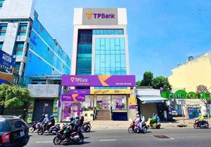 hàng hiếm - mt võ văn tần, p5, quận 3 - dt 9 x 20m - 5 tầng tm - hđt 200 tr/th - giá bán 90 tỷ