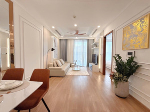 chủ nhà chuyển xuống biệt thự cần bán gấp căn 2pn; 79m2; giá 9,2 tỷ tại park hill times city