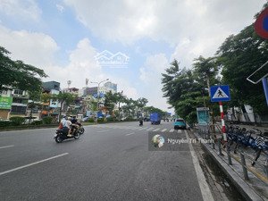 tam giác vàng bách kinh xây - 42m2 - 5 tầng full nội thất - giá siêu hời 13.5 tỷ