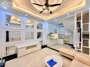 Bán nhà Đống Đa – Pháo Đài Láng, lô góc 2 thoáng, nhà 5 tầng - 3PN ở ngay, giá 8,95 tỷ