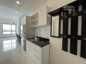 giá sốc!!! 7.5 triệu/th 1phòng 1wc nội thất cơ bản botanica premier - noval