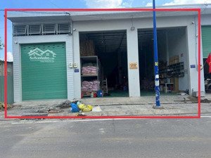 bán nhà mặt phố tại kênh nước đen, 32 tỷ, 300m2, giá tốt