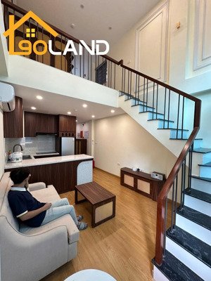 cho thuê căn duplex 2 tầng 2 ngủ 2 wc ngay trung tâm đống đa