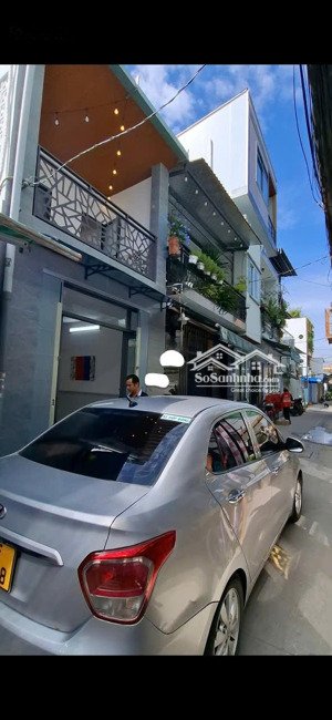 huỳnh tấn phát dtsd 30m2, chỉ 4.25tỉ, nhà đẹp 3 phòng ngủ, ôtô đậu trước cửa, trung tâm quận 7.