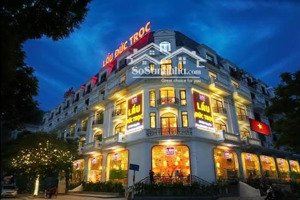 cho thuê mbkd nguyễn văn lộc, dt: 120m2*4 tầng, mt: 9m, giá thuê 125tr/tháng có thương lượng