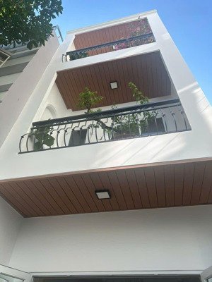 bán gấp nhà 3 tầng đẹp phố sương nguyệt ánh, quận 1, chỉ 23 tỷ