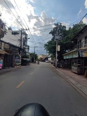 bán nhà mặt tiền đoạn lũy bán bích - lương thế vinh khu dân cư đông đúc 5 x 20m giá chỉ 13 tỷ