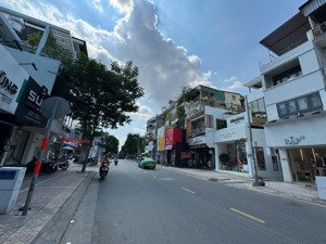 bán nhà mặt tiền ký hòa p.11 quận 5 dt: 4.2 x 24m, 4 lầu