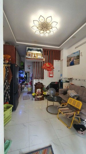 hot hit q.8: "tiểu hồng kông" mặt tiền ba đình - ở ngay, kinh doanh liền tay!