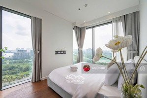 the crest - metropole cho thuê căn góc 2 phòng ngủ, diện tích lớn tầng cao view landmark81