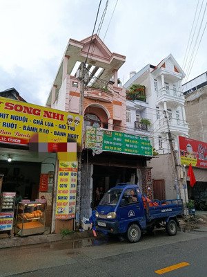 hạ giá bán gấp nhà mặt tiền kinh doanh đỉnh đường 8m, 3 tầng 64m2, lê văn khương, quận 12