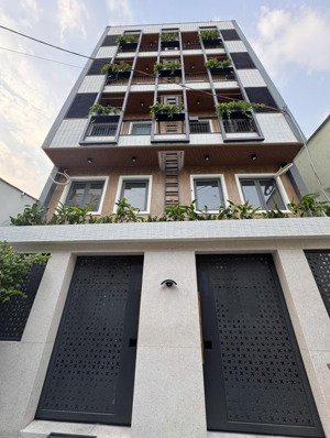 cực hiếm! toà nhà mặt tiền lê văn việt ( hầm+5 tầng) dòng tiền siêu tốt, sổ sẵn- chỉ 40 tỷ.