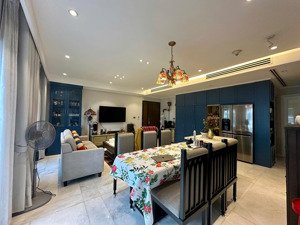 chính chủ bán cc goldmark city, 12,1 tỷ, 162m2, 4pn, 3wc, căn góc tầng trung, lh 