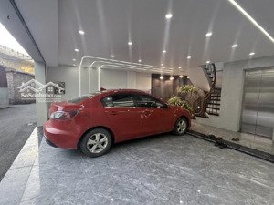 bán nhà long biên đàm quang trung hà nội diện tích : 58m2 * 7 tầng * 7,4 m * 23,3 tỷ .