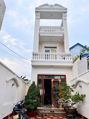 chính chủ cần bán gấp nhà 1 trệt 2 lầu mặt tiền đường 160 - p.tăng nhơn phú a - tp.thủ đức - 78.1m2