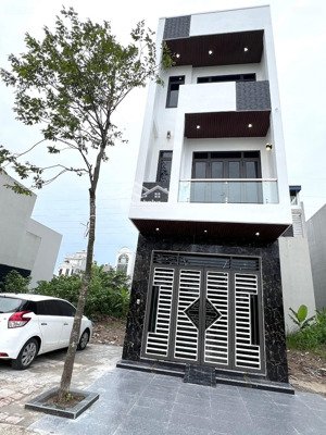 hàng hiếm tại bãi viên, 4,68 tỷ, 64m2, 4pn, 3wc, sổ đỏ đầy đủ