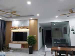 cho thuê căn hộ chung cư phú mỹ, hoàng quốc việt, 3pn, 2wc, dt 1117m, giá 18tr, full nội thất