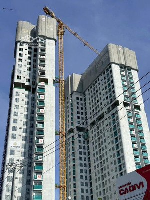 chỉ còn vài căn 3pn góc đẹp nhất view landmark 81, giá 5,x tỷ!