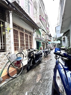 bán nhà chỉ 3.5 tỷ, ngay trung tâm quận đường đoàn văn bơ thông ra hoàng diệu, nguyễn tất thành