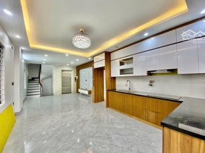 bán nhà hoa thám la phù, 46m² x 6 tầng thang máy ô tô vào nhà giá 6.85 tỷ