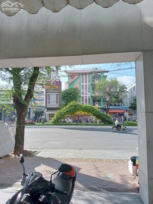 cho thuê nhà mặt tiền đường 30/4 gần vincom xuân khánh