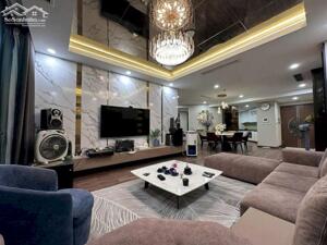 Bán căn hộ chung cư Ngoại Giao Đoàn – DT 125m2 ( căn góc 3PN) – Có slot oto.