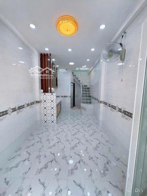 bán nhà 1 trệt 2 lầu đường khu kinh tế kỹ thuật cao - bình tân 25m2 ngay aeon bình tân