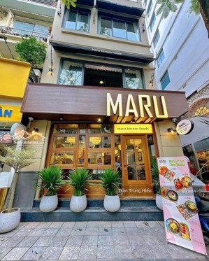 cho thuê nhà mặt phố chùa láng, vị trí đẹp khu vực kinh doanh sầm uất, diện tích :70m2 tầng 1, 2,3: