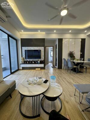 Bán chung cư 54 Hạ Đình- Thanh Xuân 105m2, 3 ngủ, 2 vs giá tốt