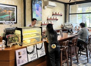 bán toà nhà 8 tầng, mặt phố lô góc thái thịnh, dòng tiền cho thuê hơn 2,4 tỷ/1 năm, vỉa hè rộng