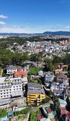 đất đẹp view đẹp lê văn tám p10 đà lạt tiện xây dựng du lịch