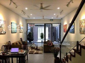 bán nhà 4 tầng-ngõ ô tô- gần mặt phố huỳnh thúc kháng kéo dài, 59m2, mt: 4,5m, 26 tỷ